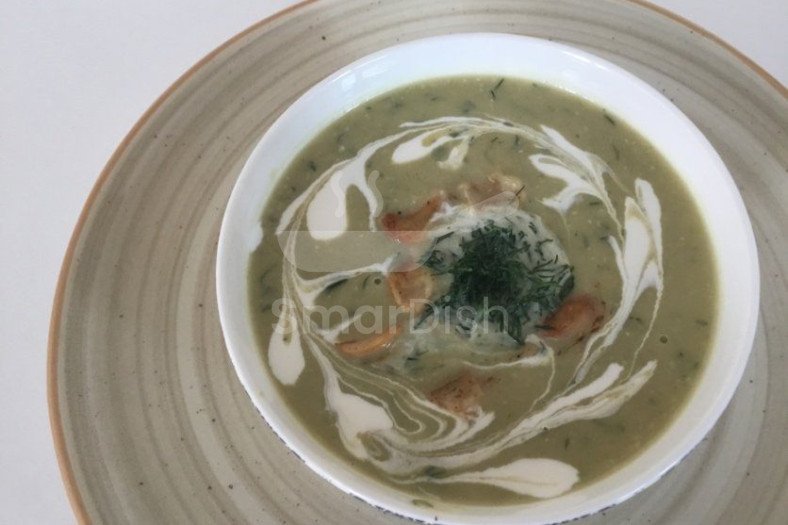 Bademli Brokoli Çorbası