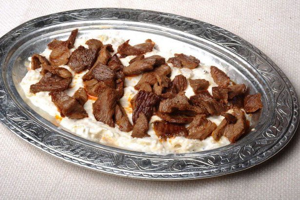 Alinazik Kebabı