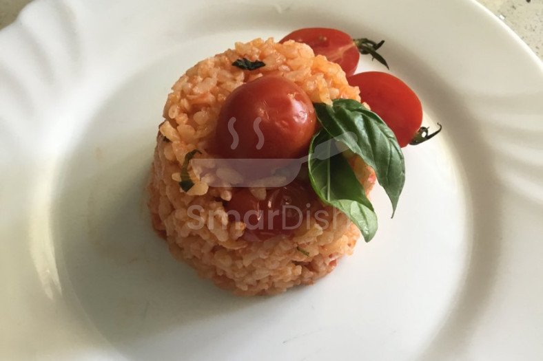 Domatesli Fesleğenli Pilav