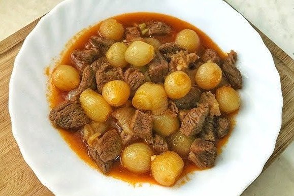 Etli Soğan Yemeği